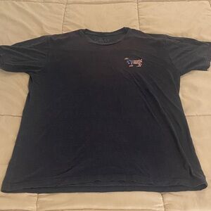 GOAT t-shirt - size L